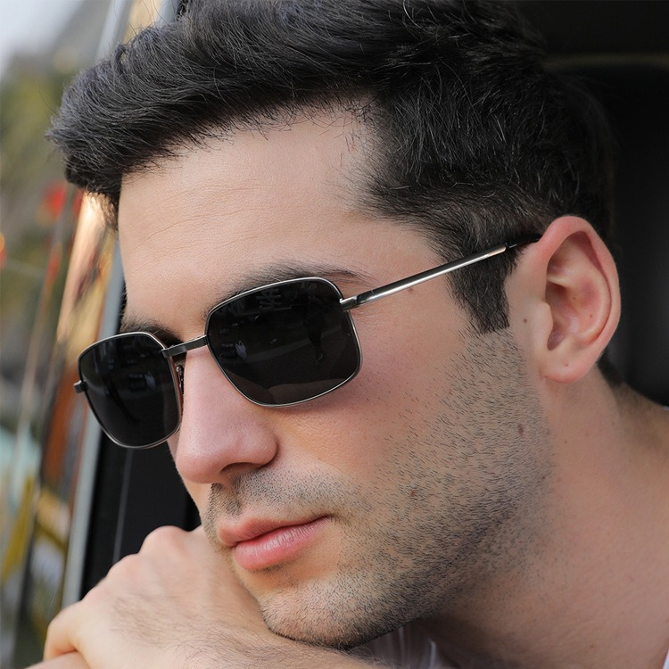 Chic Foldable Metal Sunglasses